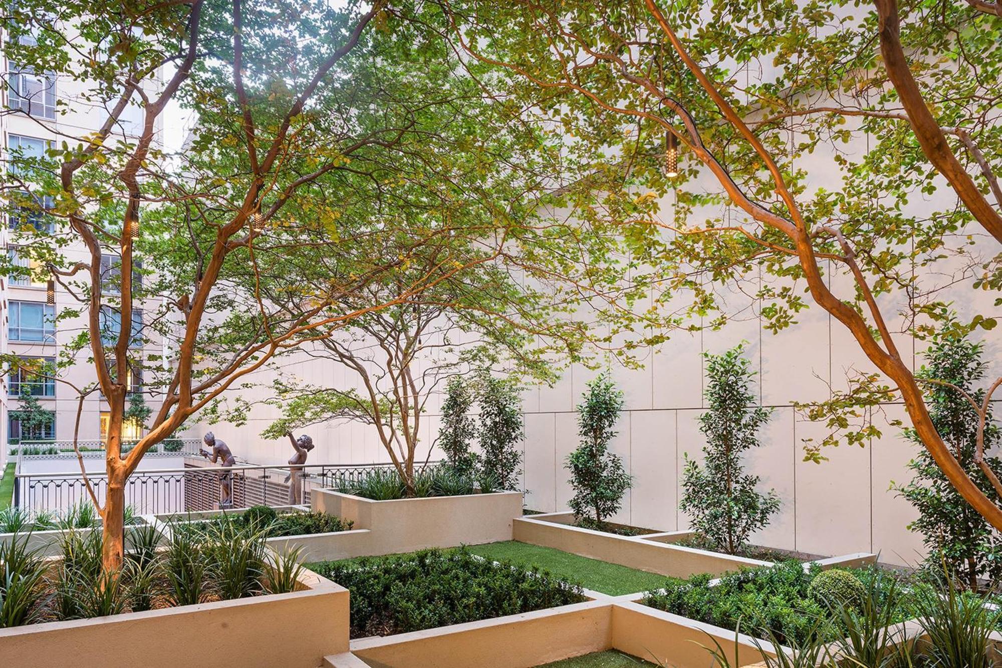 The Westin Melbourne Hotel Bagian luar foto The garden
